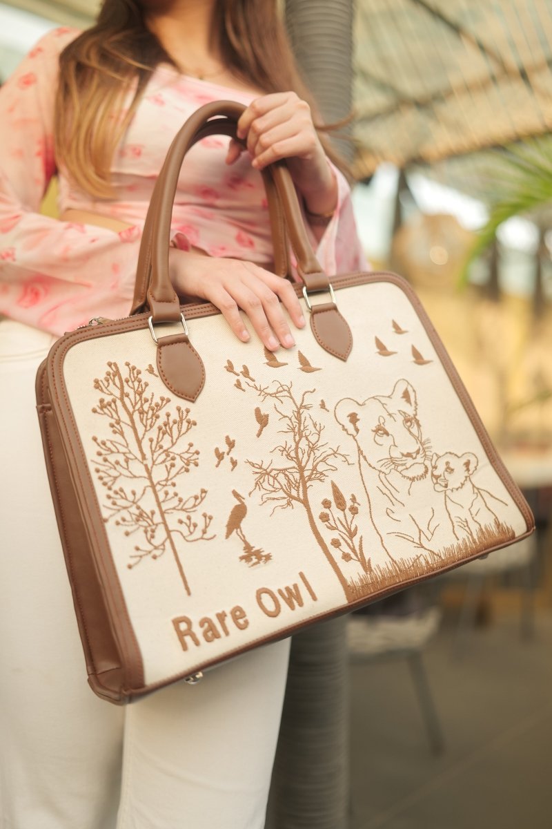 Savanna Majesty Customized Embroidery Tote Bag