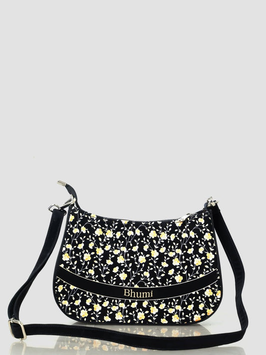 Sunpetal Curve Sling Bag